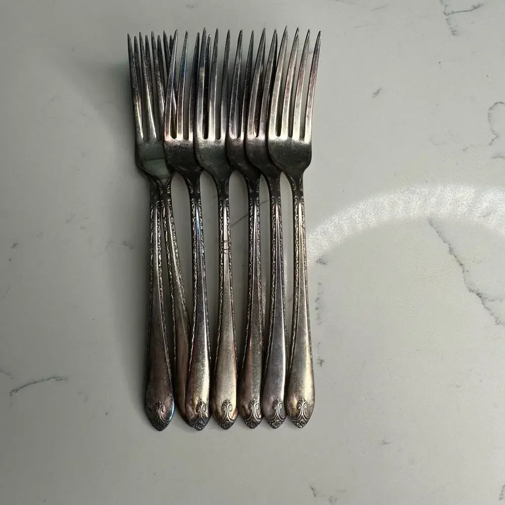Rogers & Sons International Silver Flatware in Exquisite Pattern 1940s 43 pc